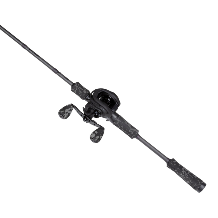 Abu Garcia MAX X Black Ops Camo Casting Combo - 6ft 6" 10-40g