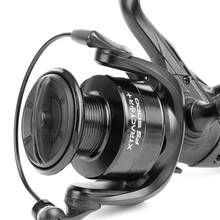 Sonik Xtractor+ FS 5000 Free Spool Reel